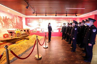 各地鐵路公安機(jī)關(guān)借助紅色教育資源推進(jìn)黨史學(xué)習(xí)教育