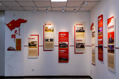 西安火車站地區黨工委制作“黨史墻” 推進黨史學習教育走深走實