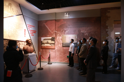 市科技局召開2021年局黨組理論學習中心組(擴大)第3次集中學習暨“學史明理”專題研討會