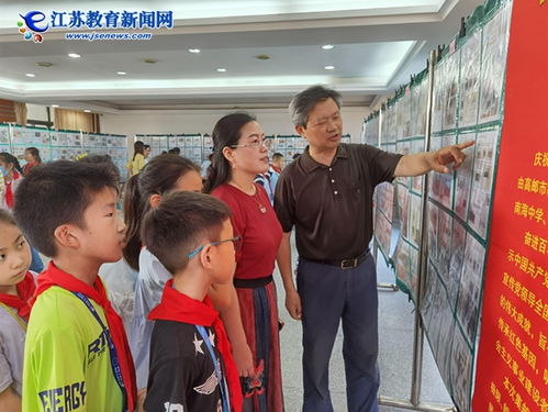 方寸之間學黨史 紅色基因永傳承 圖