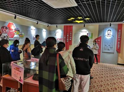 人文旅游學院開展黨史學習教育主題黨日活動